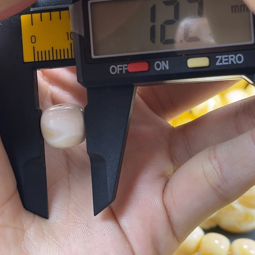 手串琥珀未镶嵌单珠老型