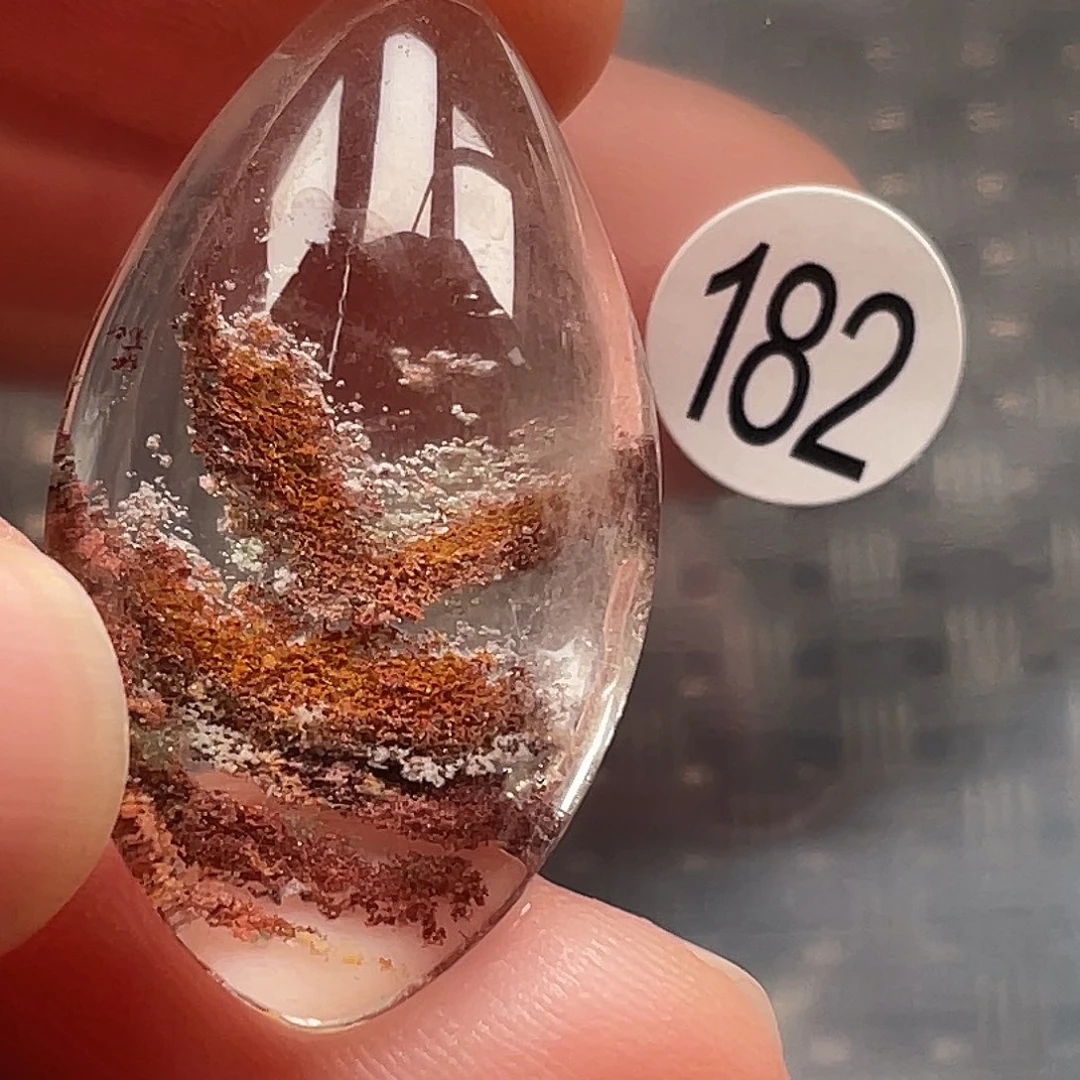 臻***阁未镶嵌颈饰水晶天然