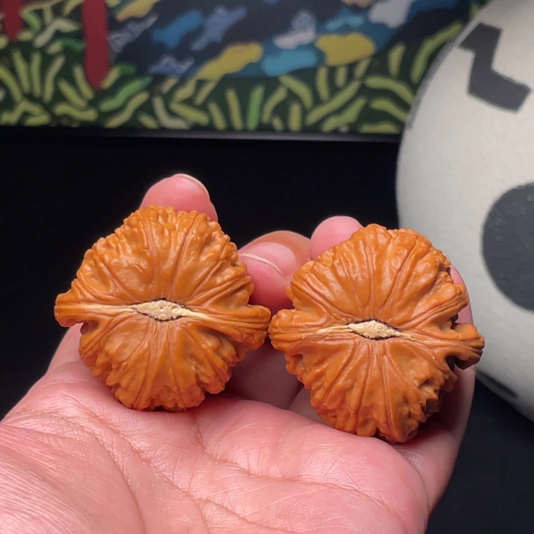 把件猴头核桃40×40精修打底球白狮子头A448