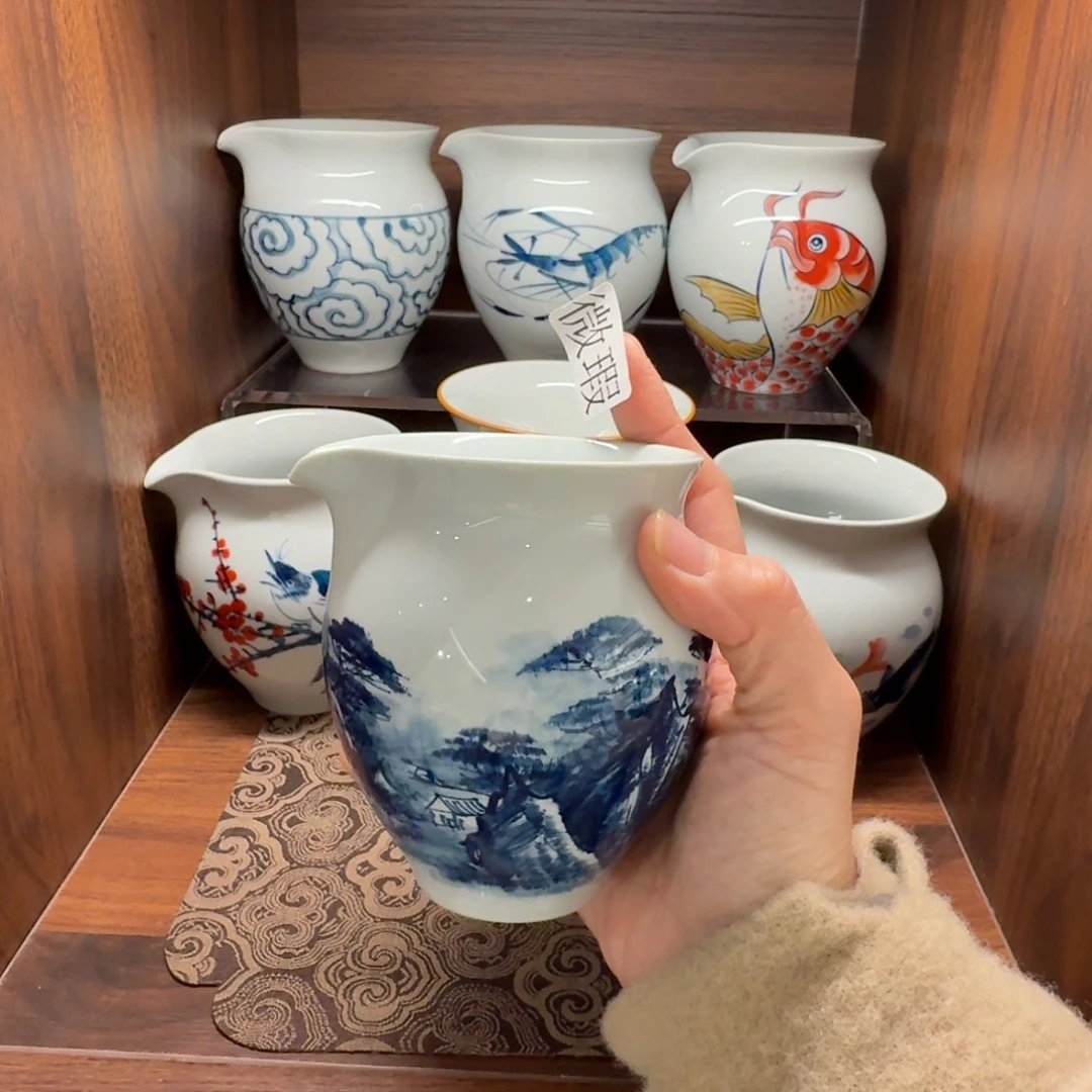 釉下手绘茶具微瑕