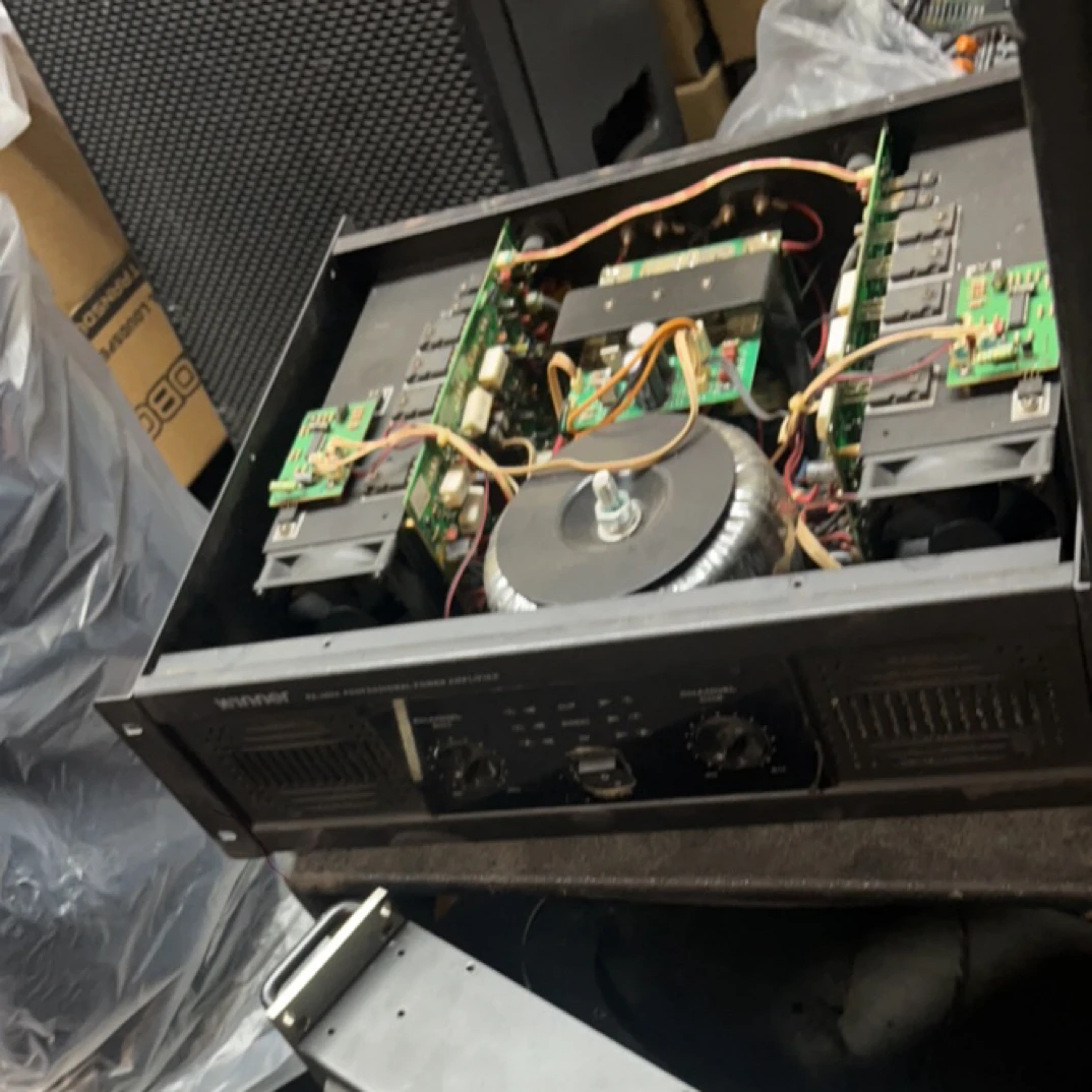 影音电器功放机一台，不包邮