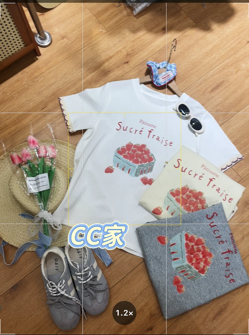 CC家纯棉白色夏季圆领印花一篮草莓T恤袖口花边夏款半袖