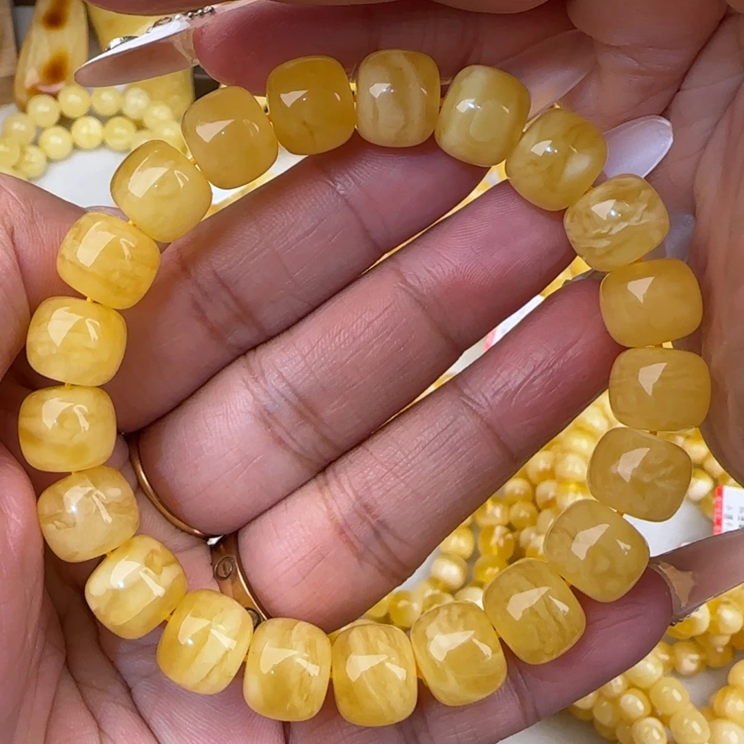 蜜蜡未镶嵌手串鸡油黄虎皮妖花老型手串