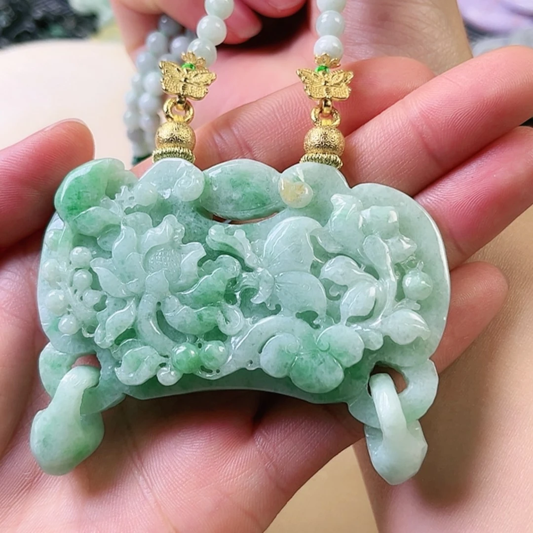 【闪购商品】翡翠颈饰未镶嵌挂件