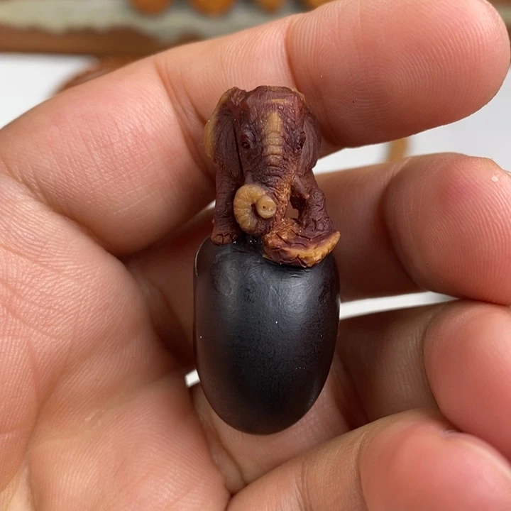 手串/手链橄榄核小象