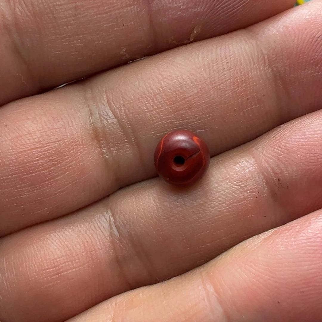 颈饰未镶嵌南红玛瑙