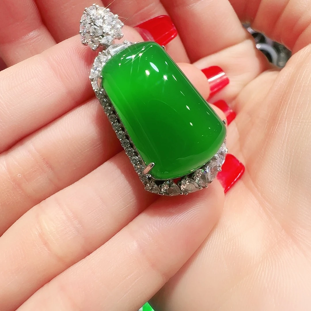 玛瑙/玉髓未镶嵌吊坠