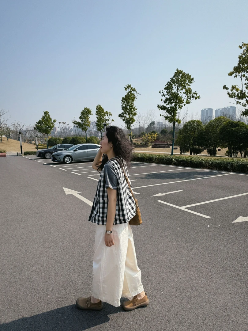 小璞「纯棉格子马甲」休闲，洋气，百搭。