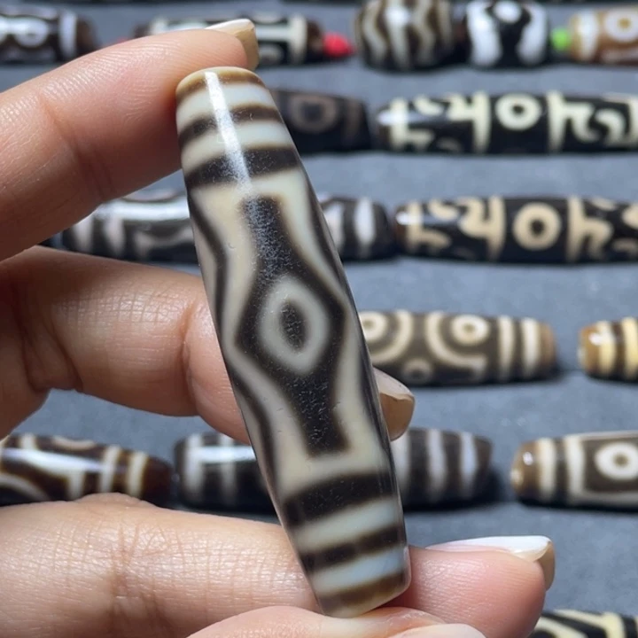 玛瑙/玉髓颈饰未镶嵌枯*ι