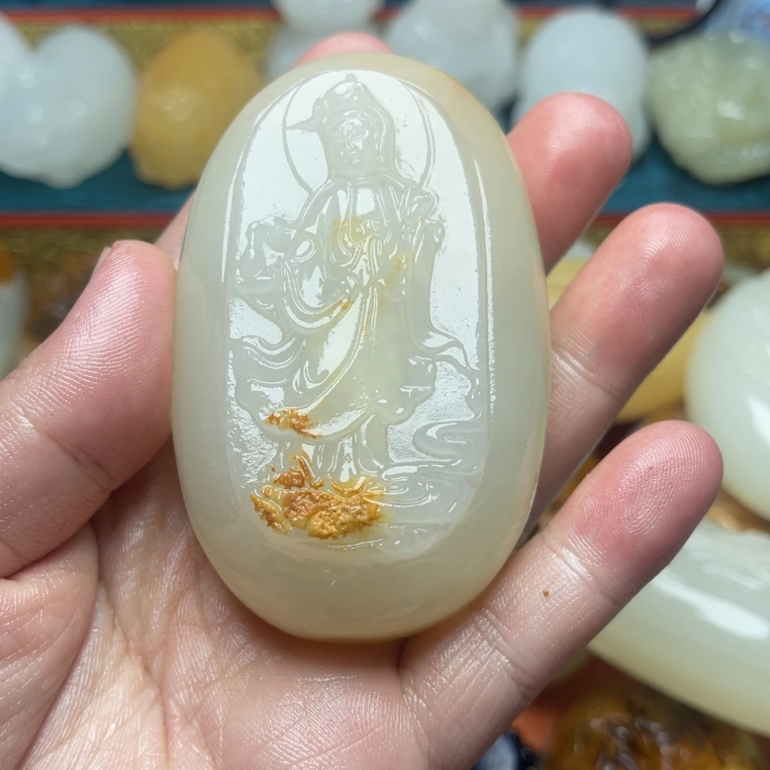 梨***雨石材天然方解石手把件不退换