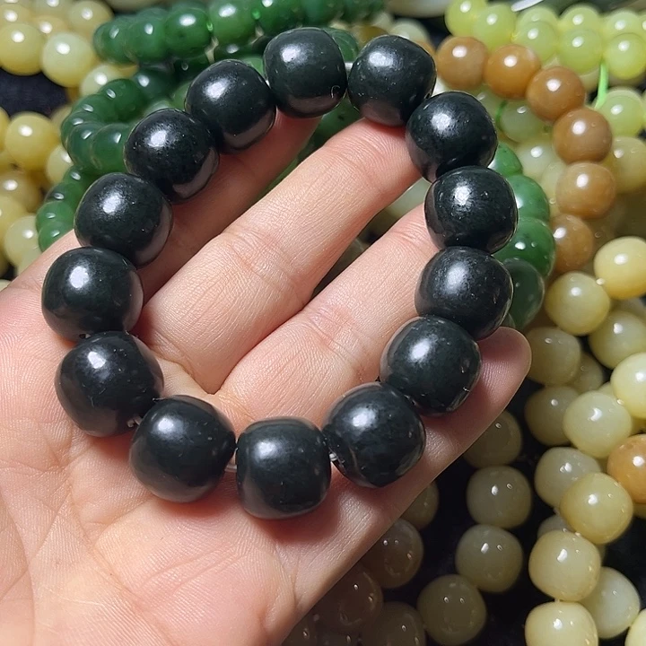 和田玉未镶嵌手串16