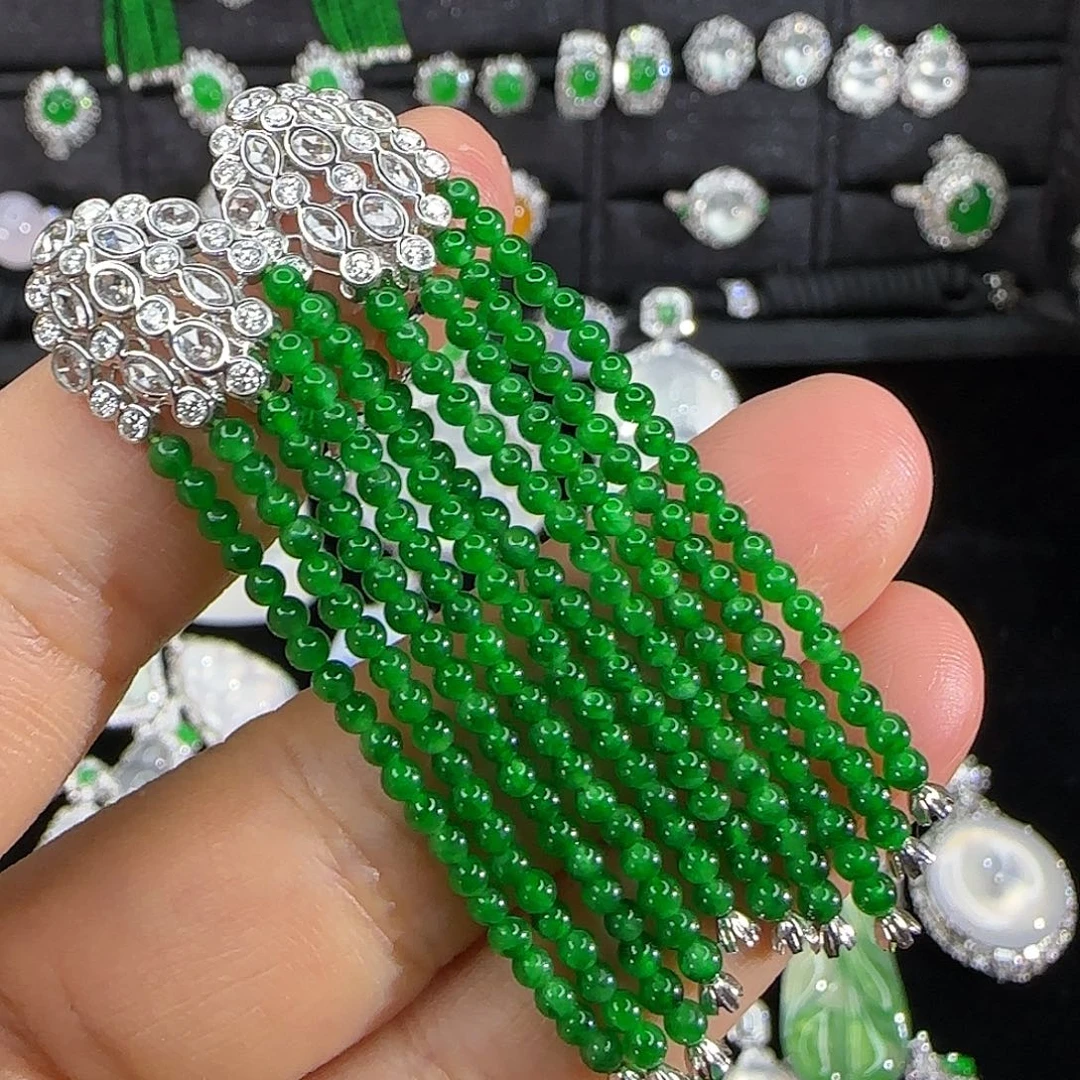 翡翠18K金镶嵌耳饰天然翡翠