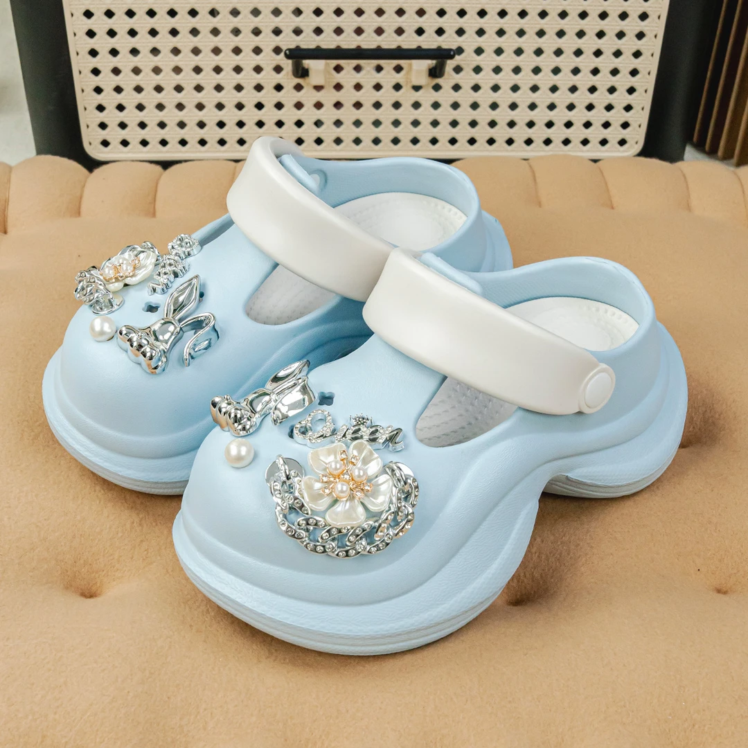 新款百搭折耳兔女洞洞鞋亲子外穿时尚穿搭拖鞋防滑增高包头鞋