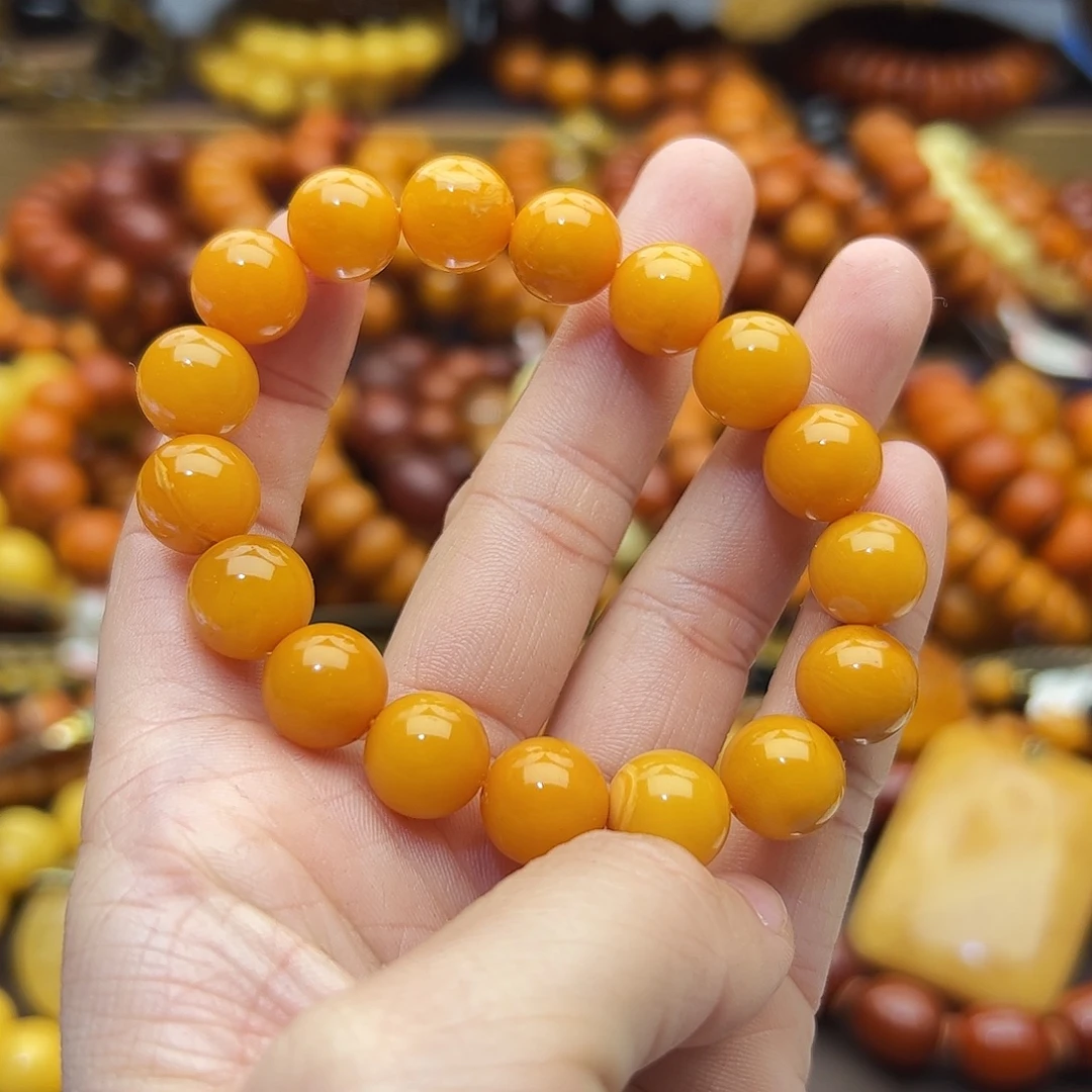 蜜蜡未镶嵌珠宝奇石