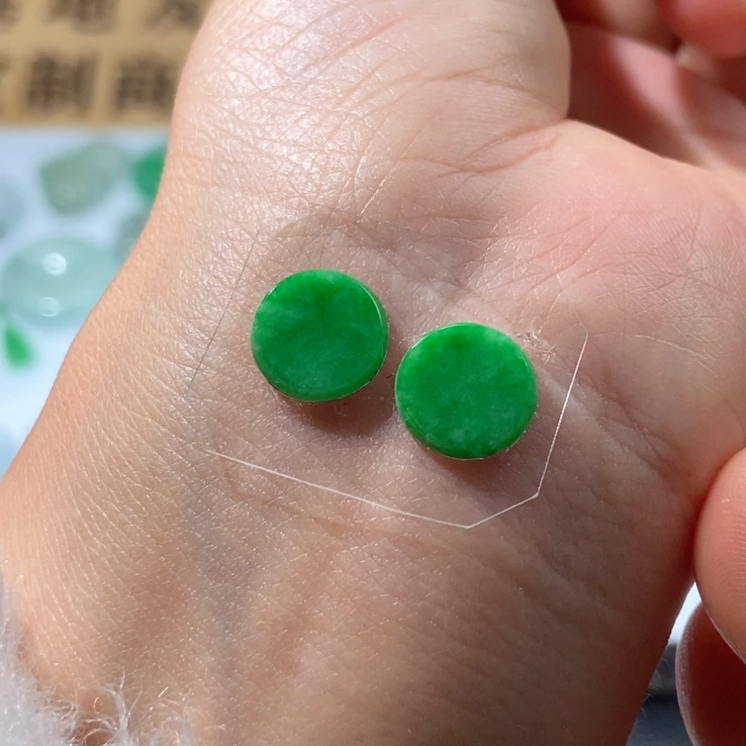 定制翡翠未镶嵌翡翠9.9×1.8