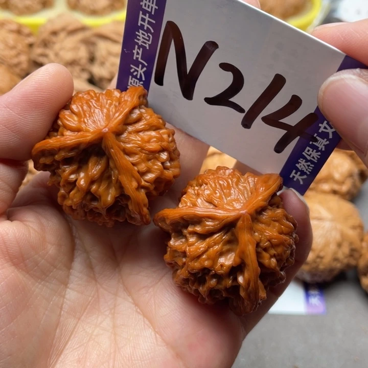 把件文玩核桃三棱39尺