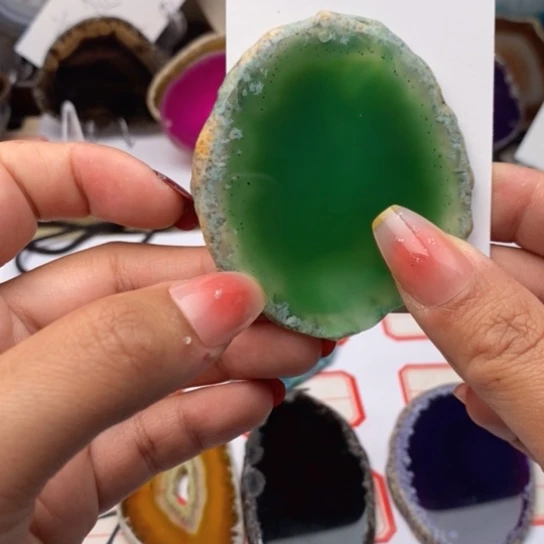 玛瑙/玉髓合金颈饰滴**铃