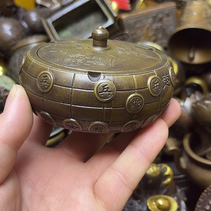 诚信经营精美铜器