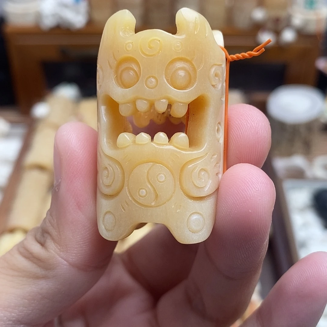 鹿骨把件c23大嘴吞金兽骨笛