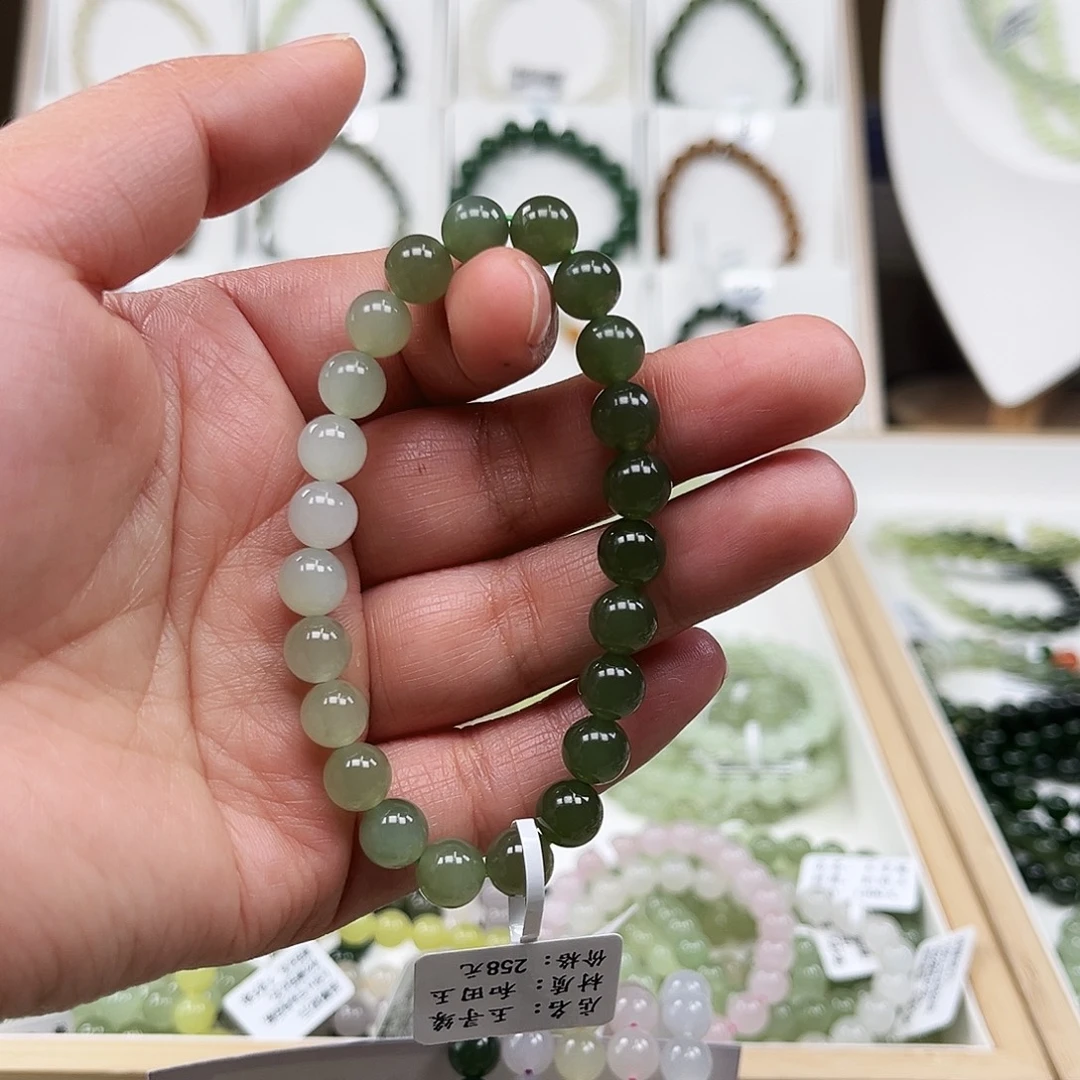 守***望和田玉未镶嵌手串