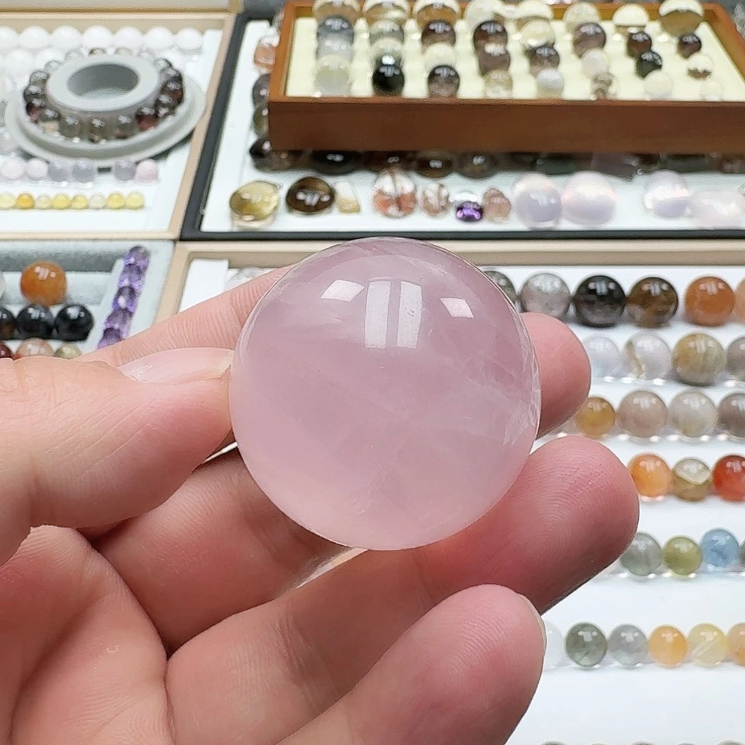 未镶嵌颈饰水晶空*