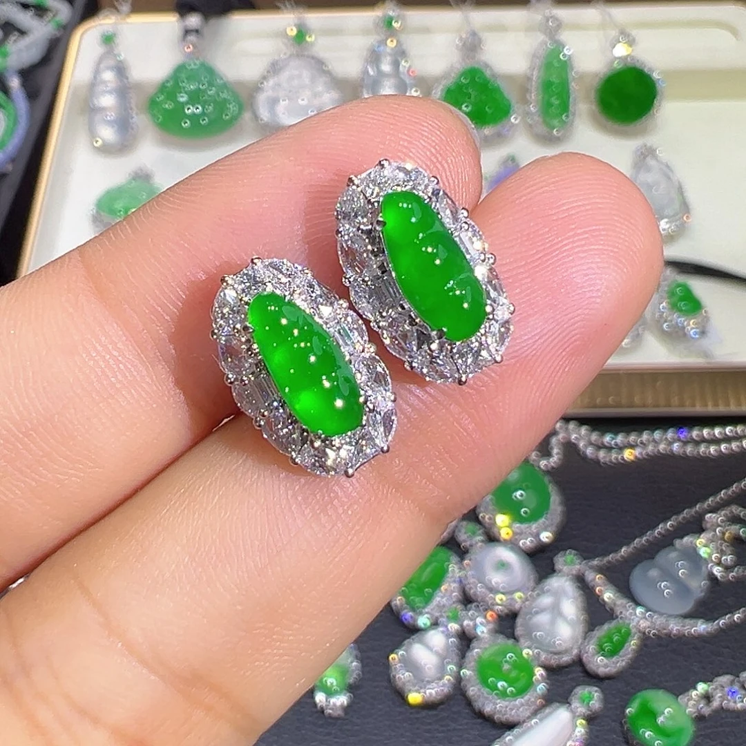 翡翠18K金镶嵌耳饰