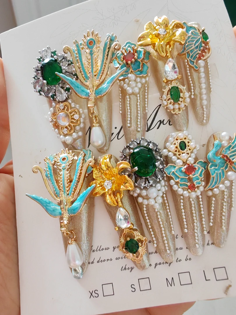 【怀瑾】复古波西米亚雕花指甲饰品宫廷奢华指甲贴甲片锆石钻纯手工