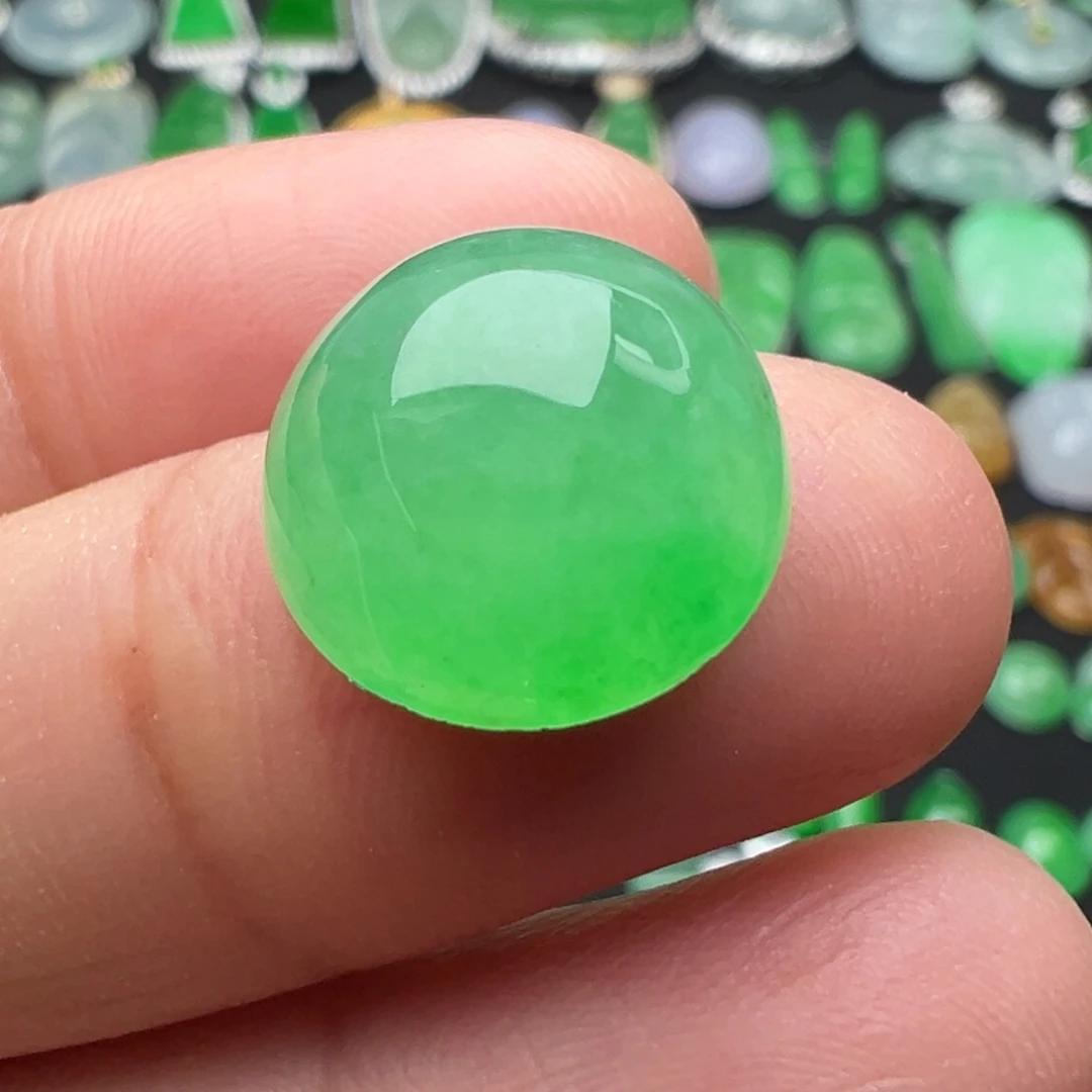 翡翠颈饰未镶嵌蛋13.3