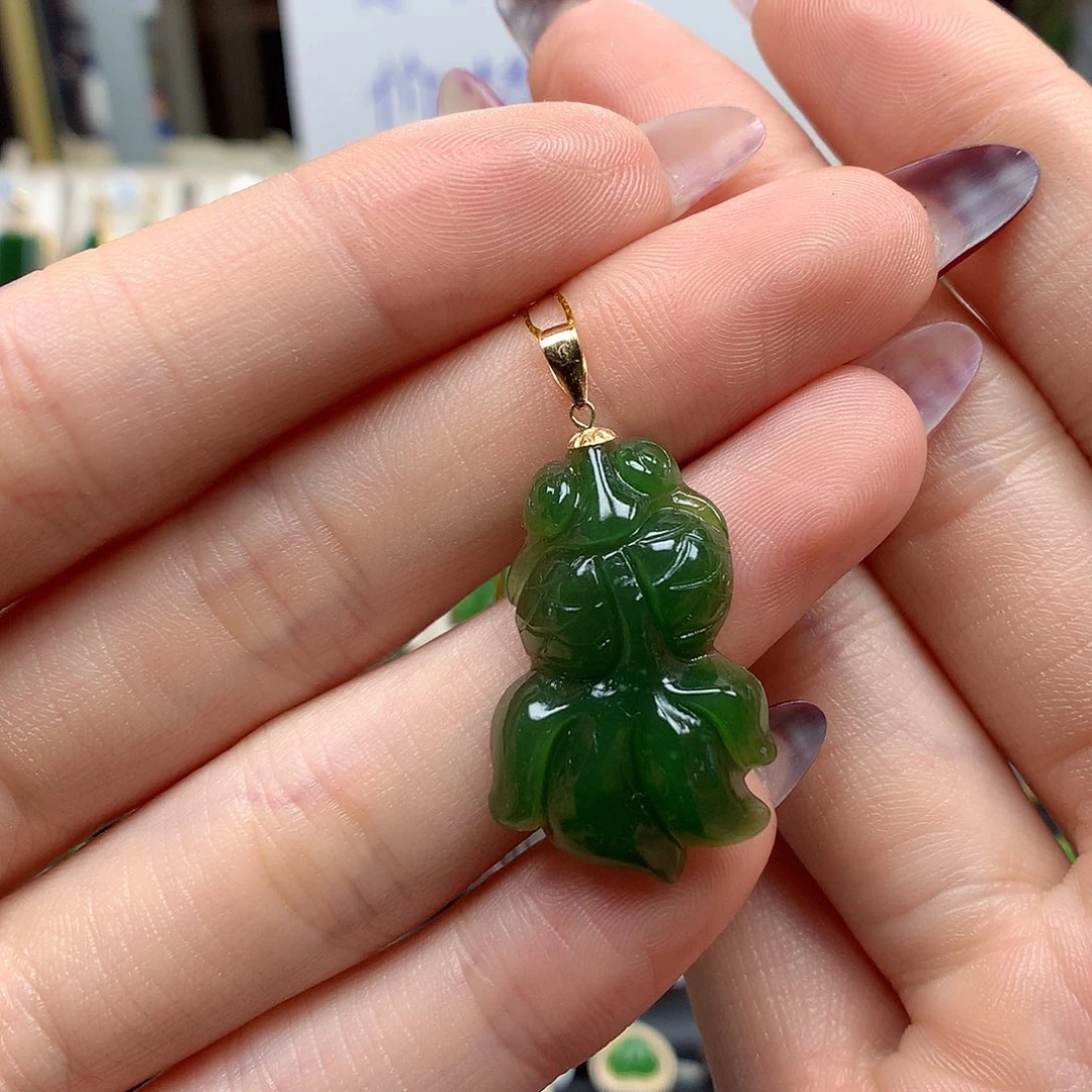 和田玉18K金镶嵌颈饰