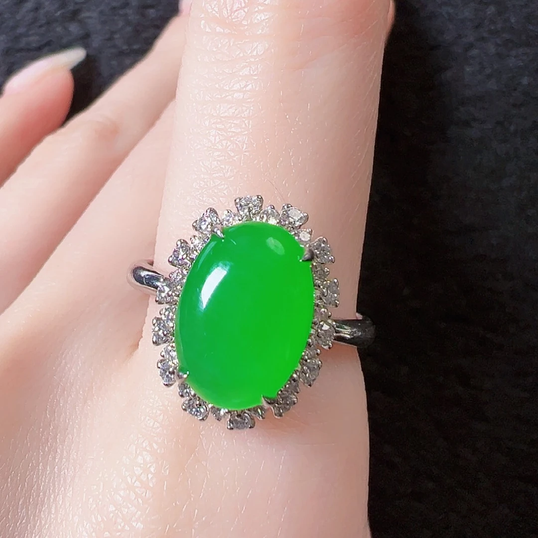 翡翠戒指18K金镶嵌签收后24小时鉴赏期，过时不退