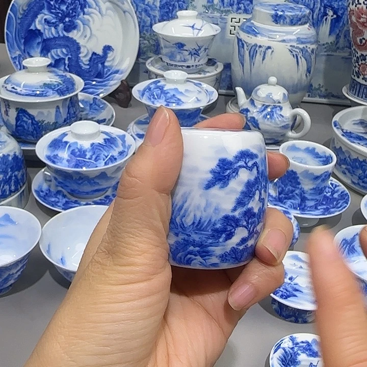 碟扶****上我们的确有点儿喜欢的东西都