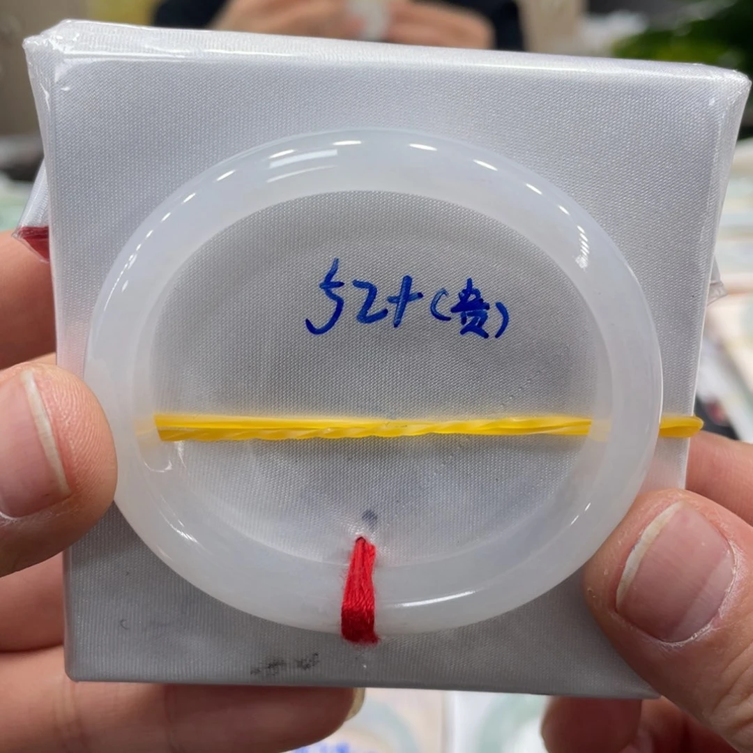 未镶嵌手镯翡翠翡翠