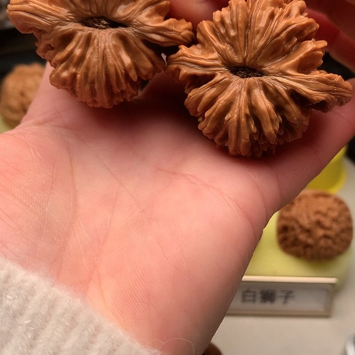 吊坠文玩核桃46➕尺四座楼654号