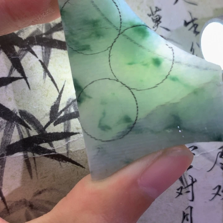 定制翡翠未镶嵌翡翠珠子