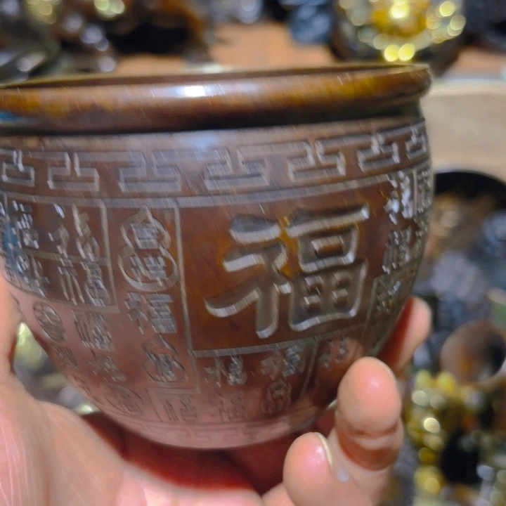 铜的。全清了。一件不留！不磨叽