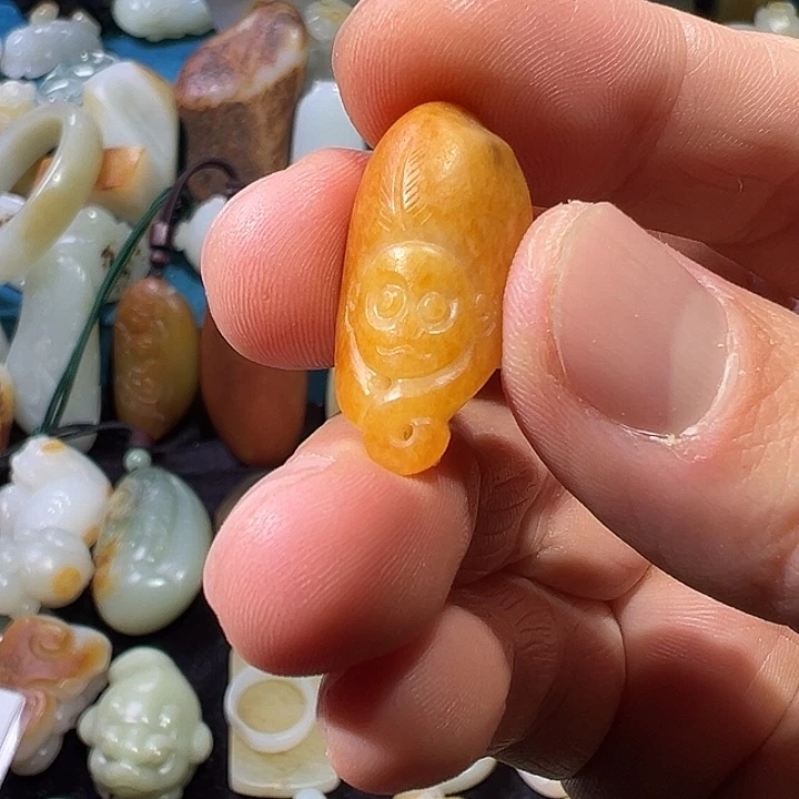 和田玉未镶嵌吊坠(不含链)