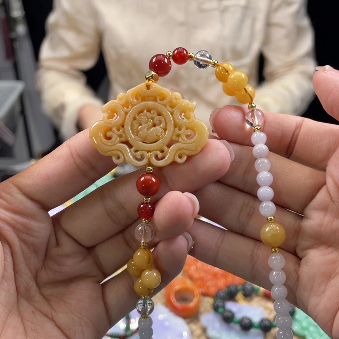 翡翠挂件未镶嵌代编织