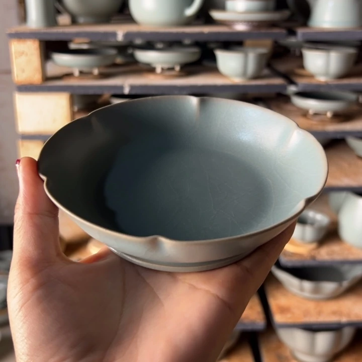 仿古釉水小莲花洗