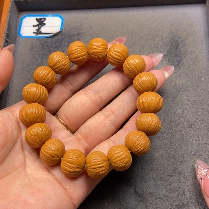 猴头核桃吊坠菩提
