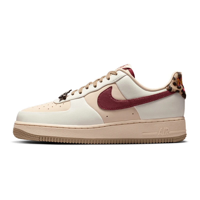 NIKE耐克【呼】Nike Air Force 1 '07女子空军一号板鞋IM7510-262