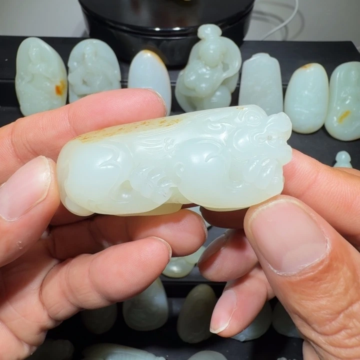 颈饰未镶嵌和田玉用**龙