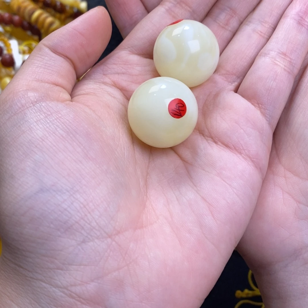 【***】琥珀未镶嵌珠宝奇石