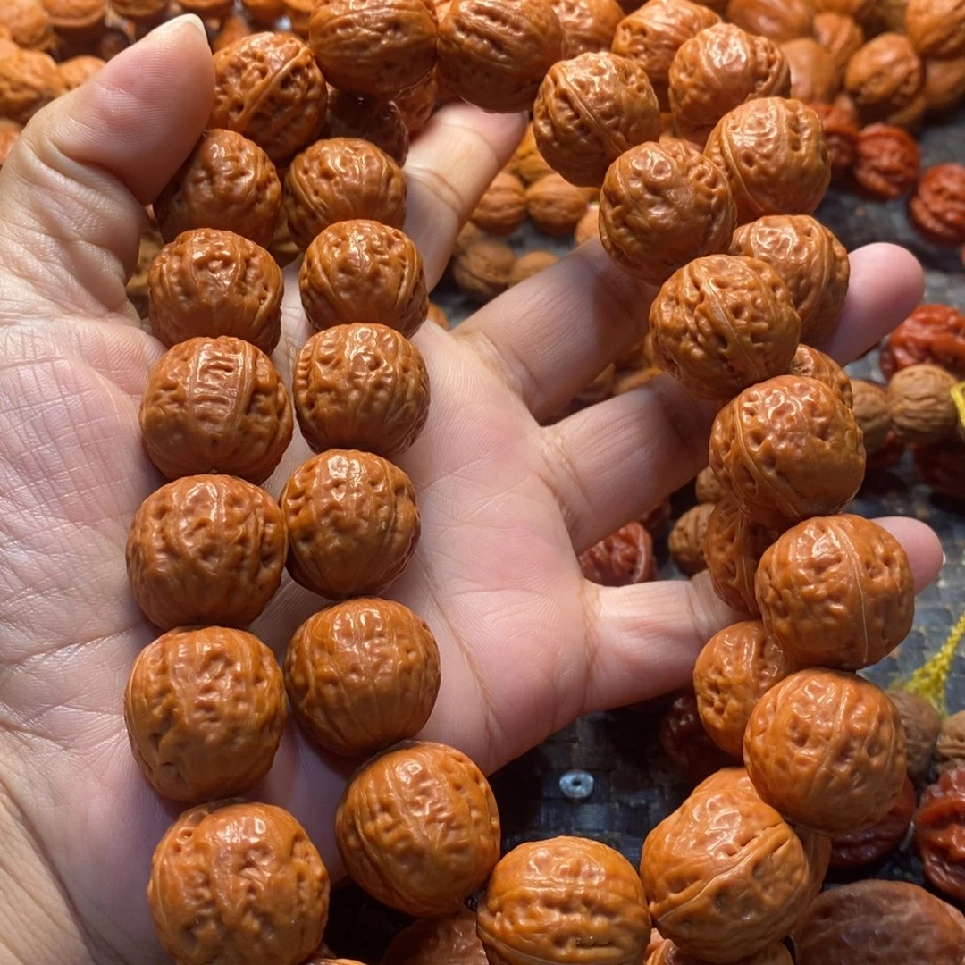 无***主吊坠文玩核桃足球脖挂