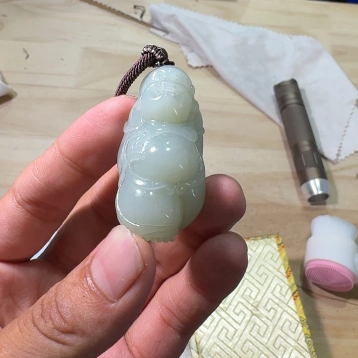 和田玉（糖玉）未镶嵌挂件