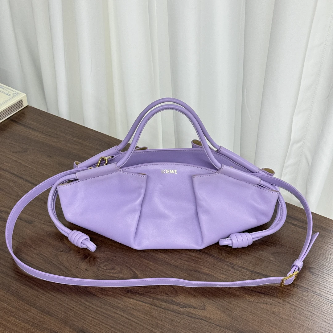 95新 LOEWE/罗意威 chillvTg /饺子云朵包