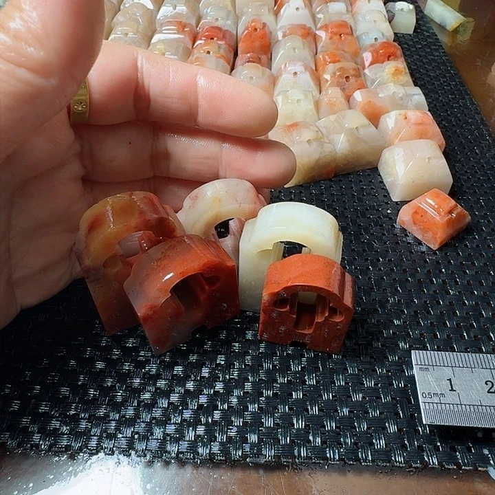 老挝石补***哥真真正正章章