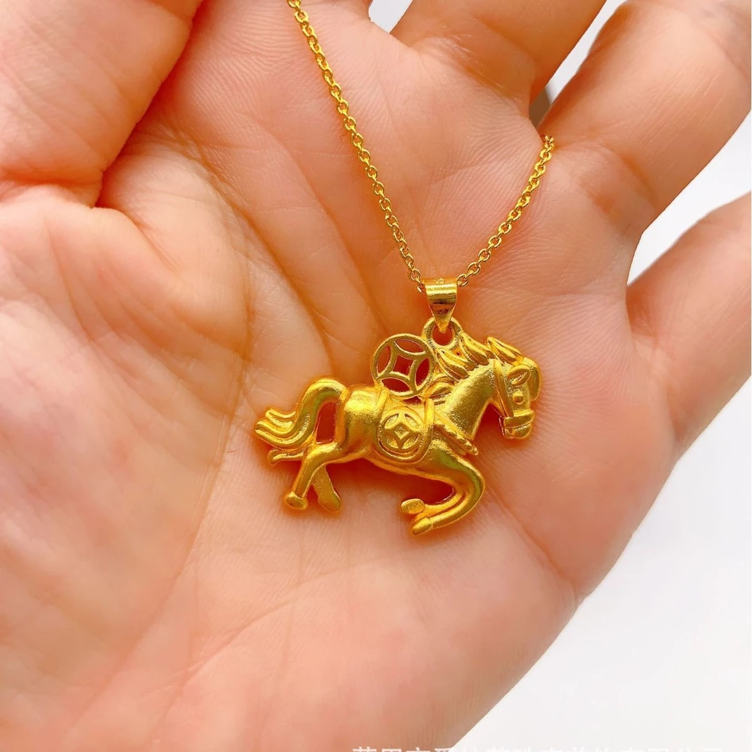 【新年礼物】2026十二生肖新款金色马上有钱吊坠招财纳福挂件女士款