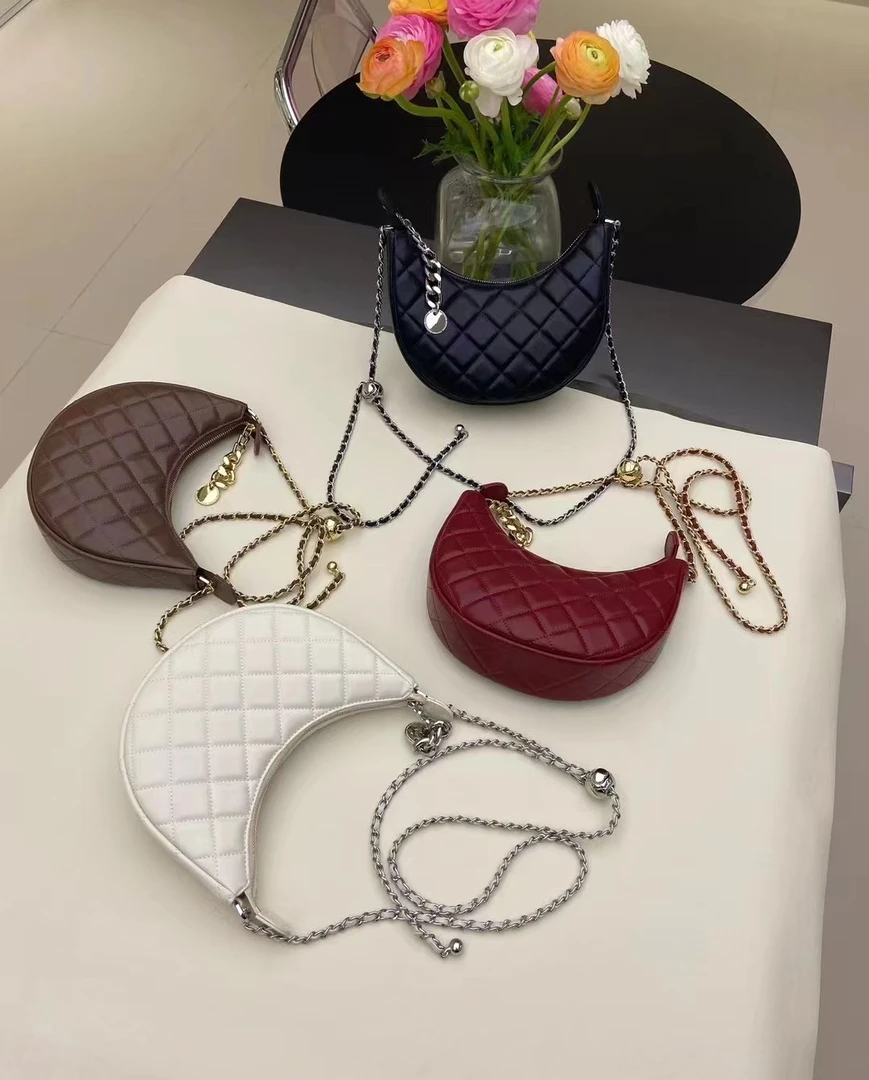 百豆7180小月牙百搭简约小金球链条包