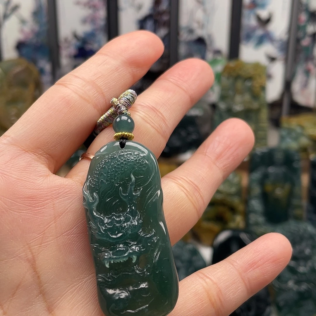翡翠未镶嵌颈饰天然翡翠a货龙