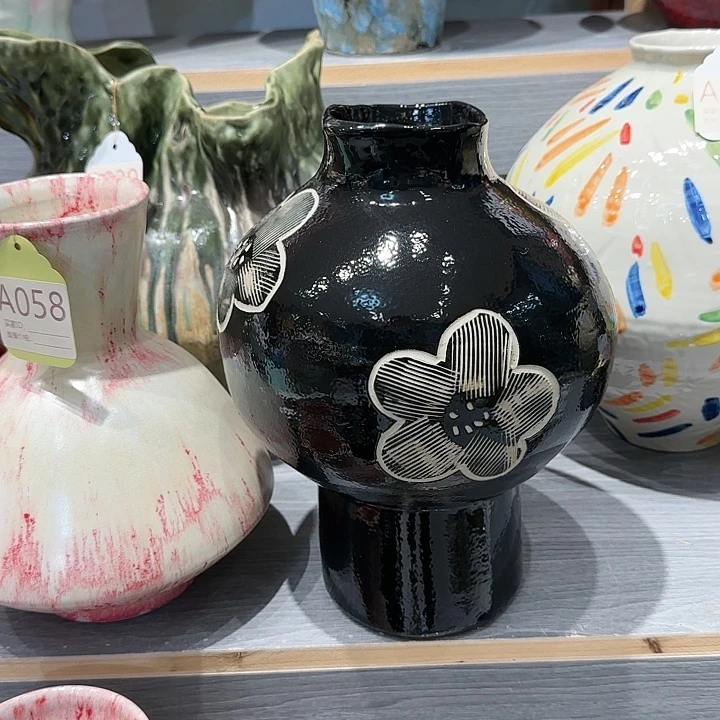 景德镇陶瓷艺术品M****G